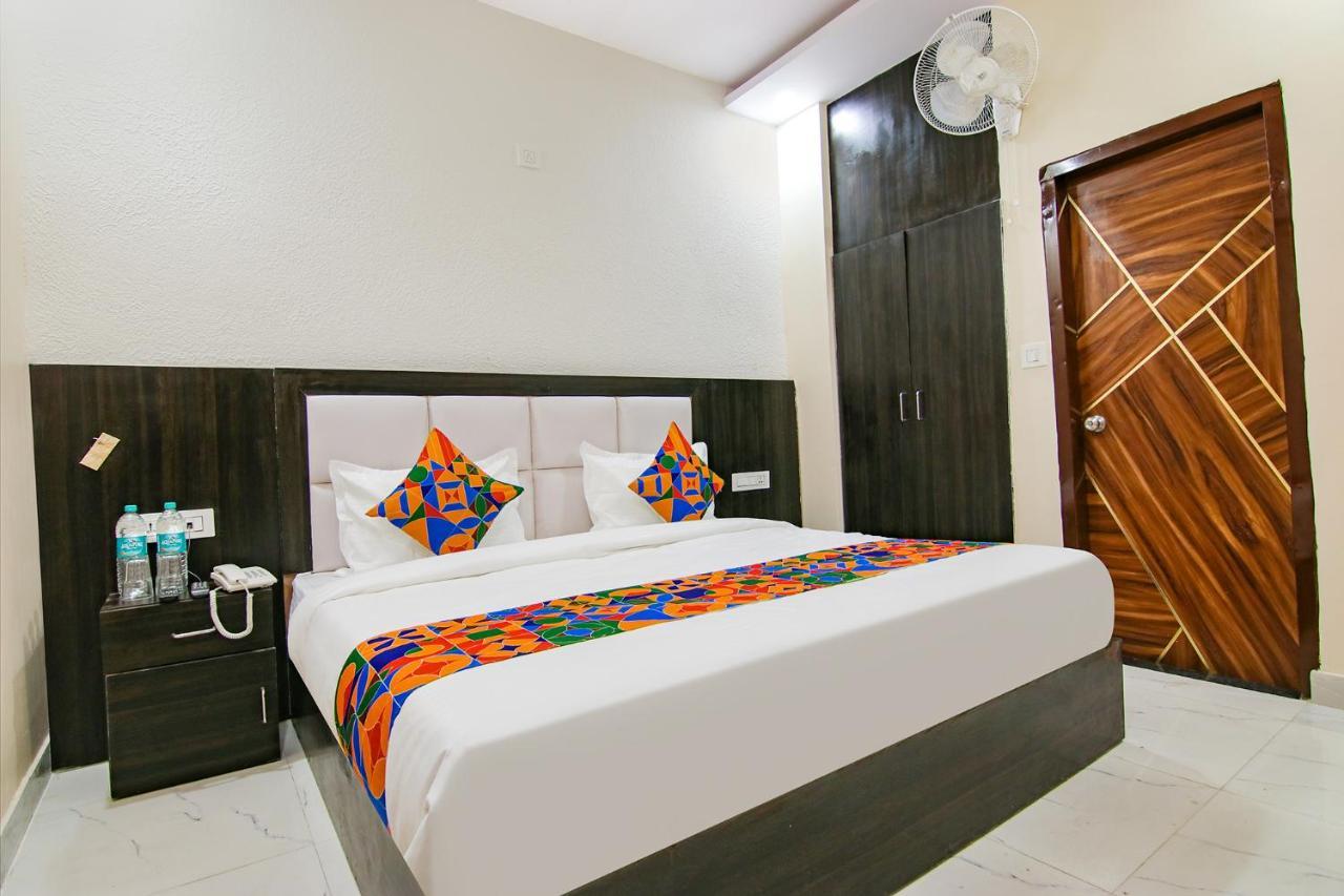 Fabhotel Palm Plaza Zirakpur المظهر الخارجي الصورة