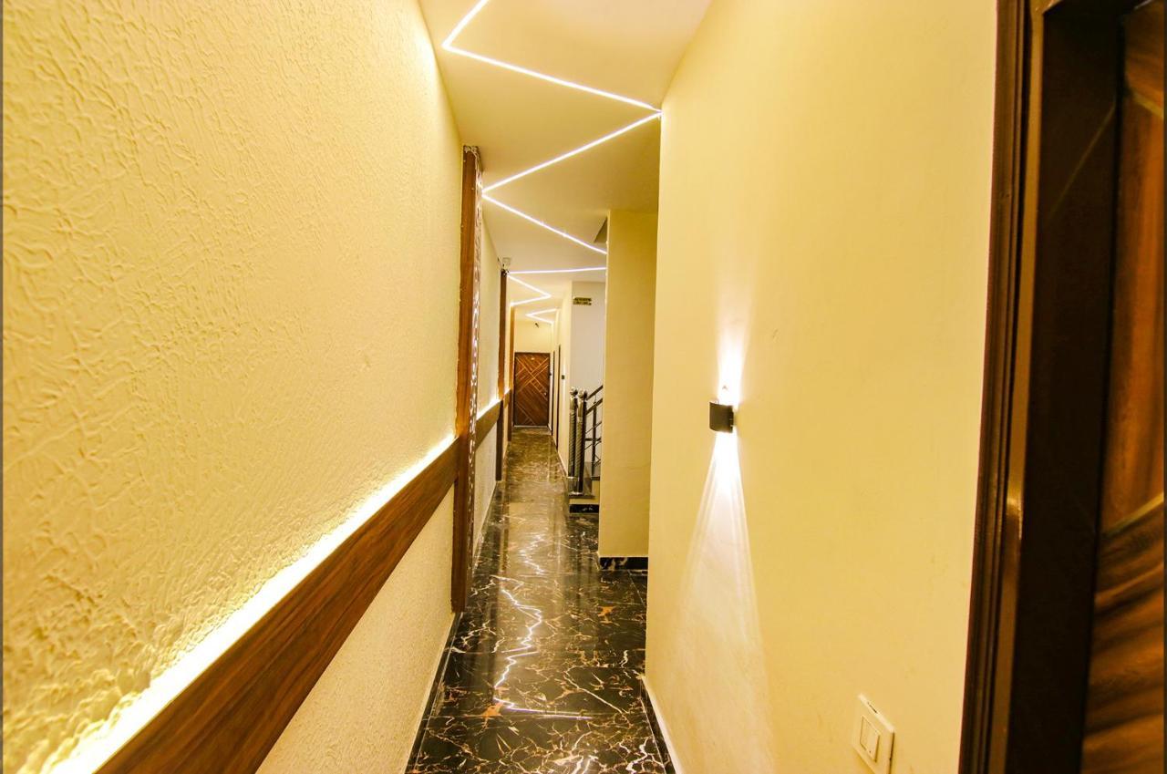 Fabhotel Palm Plaza Zirakpur المظهر الخارجي الصورة